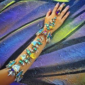 🌈ARM CRYSTAL BRACELET😍🌈